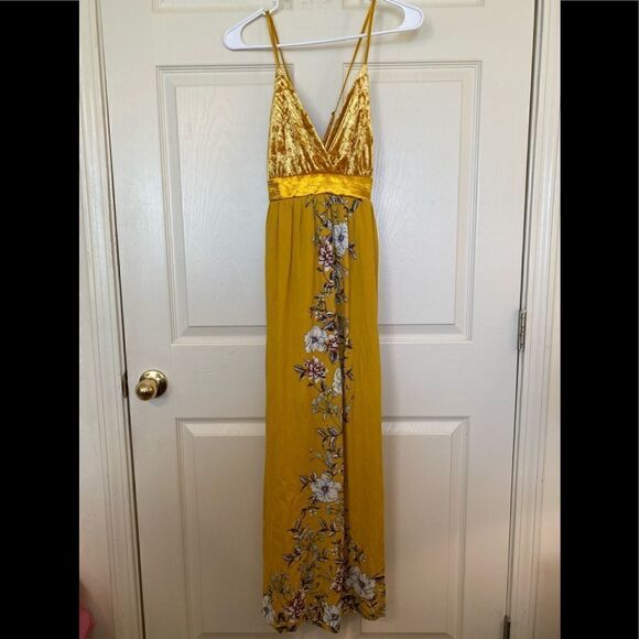 Velvet Halter Plunging Neckline Crisscross Open Back Halter Floral Maxi … - Picture 1 of 8